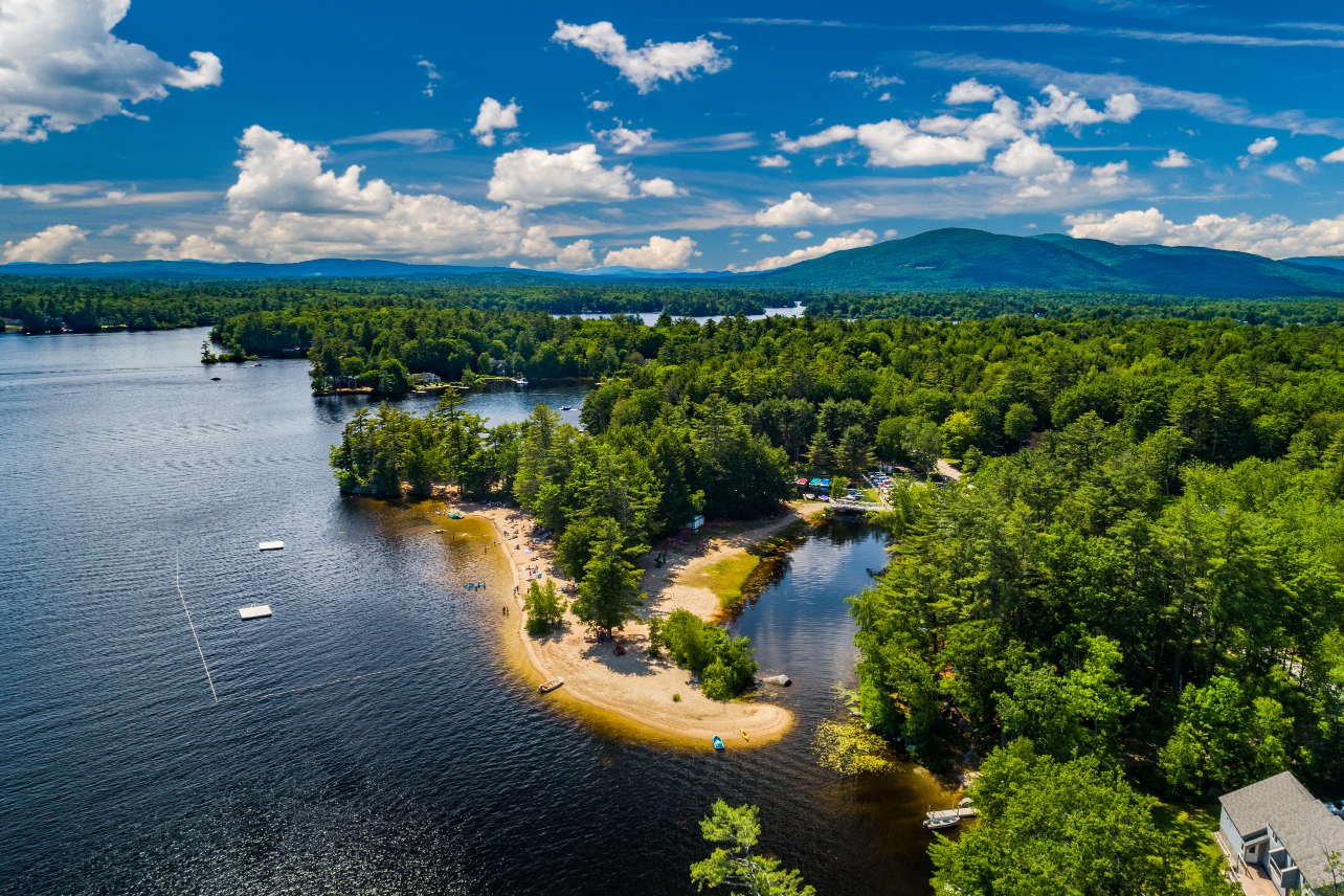 Suissevale on Lake Winnipesaukee – a Popular Community in Moultonborough