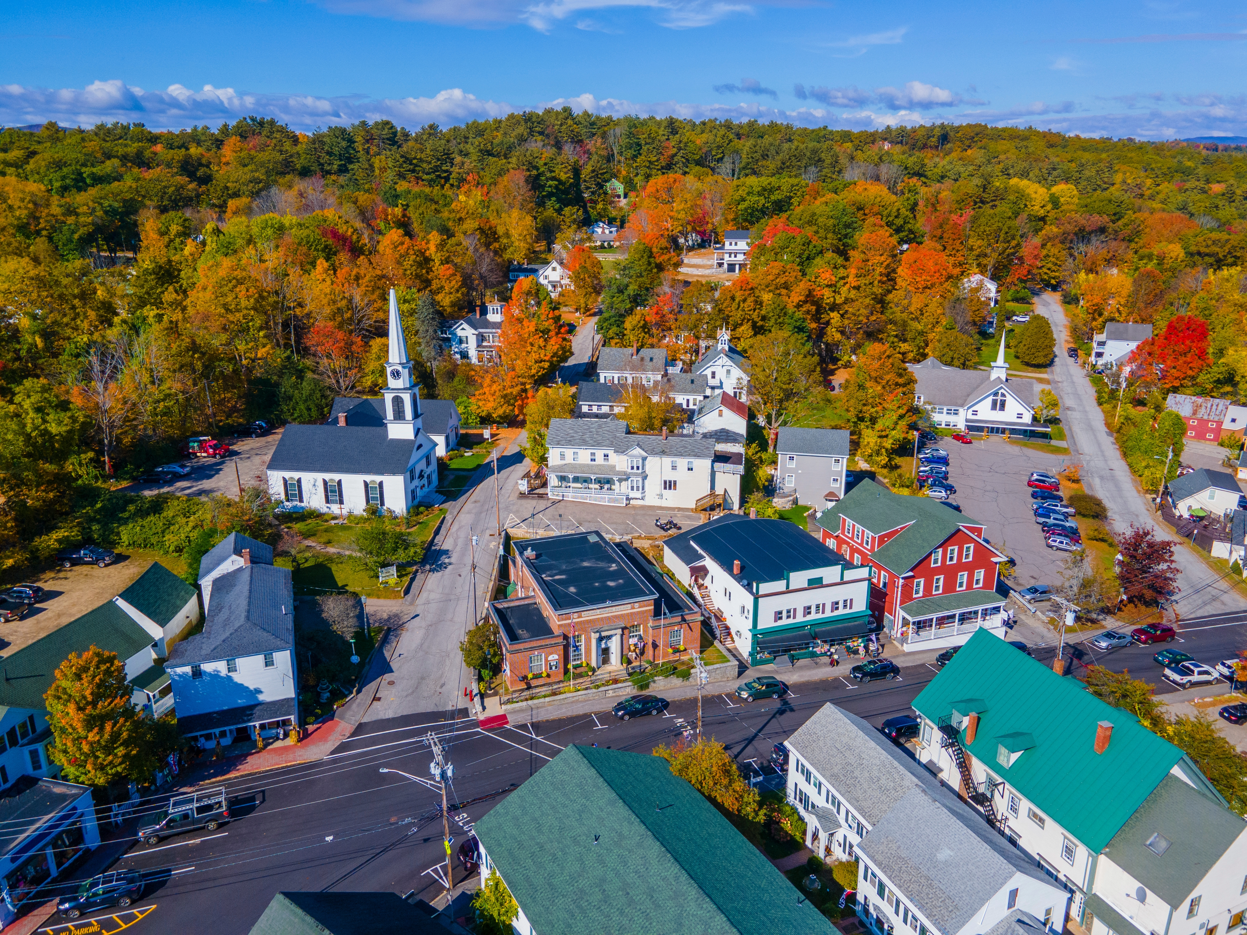 Lakes Region Real Estate – Fall Market Trends and Homes for Sale