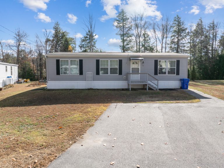 9 Aspen Road, Tilton, NH | $295,000