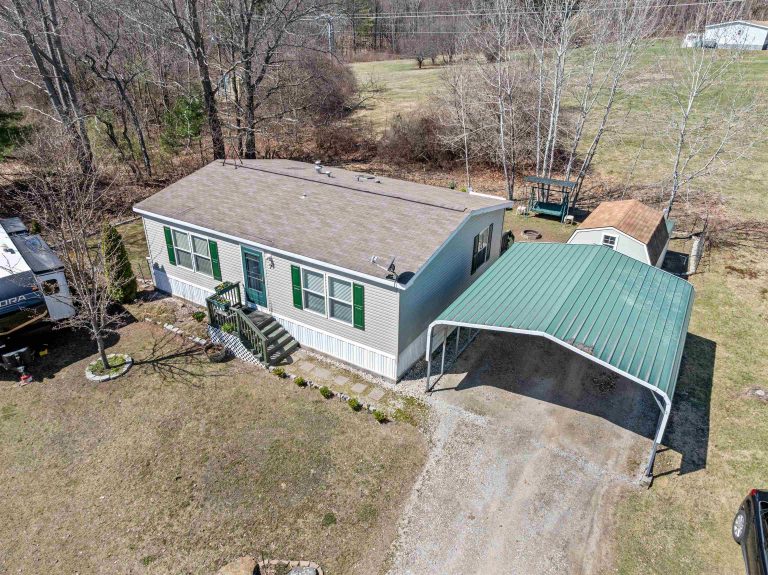 7 Lilac Lane, Pittsfield, New Hampshire - $179,900