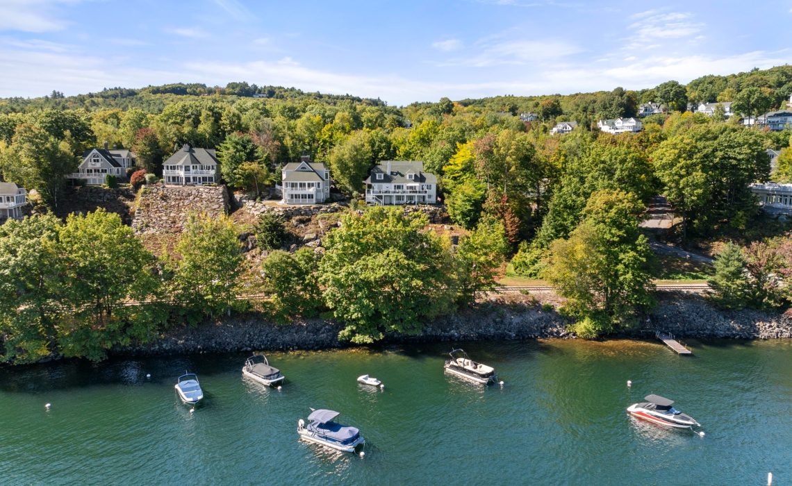 The Grouse Point Club on Lake Winnipesaukee's Mooring Field