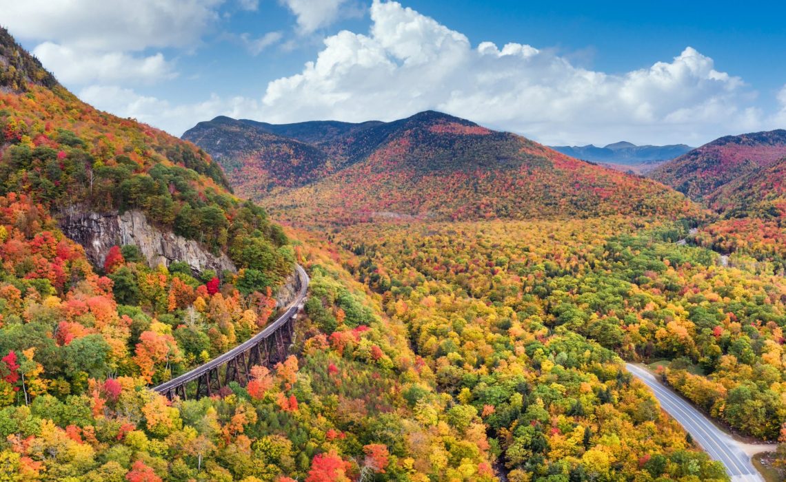 Fall Foliage at Frankenstein Cliff on Crawford Notch Road in the White Mountain national Forest